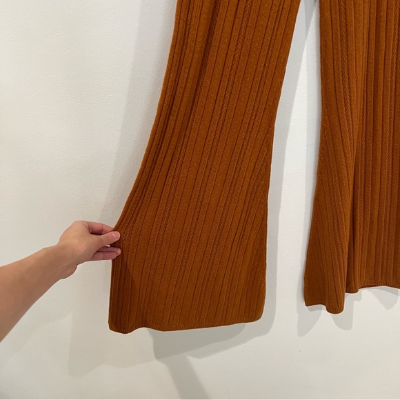 Spell Brooklyn Bells in Ginger - Picture 5 of 6